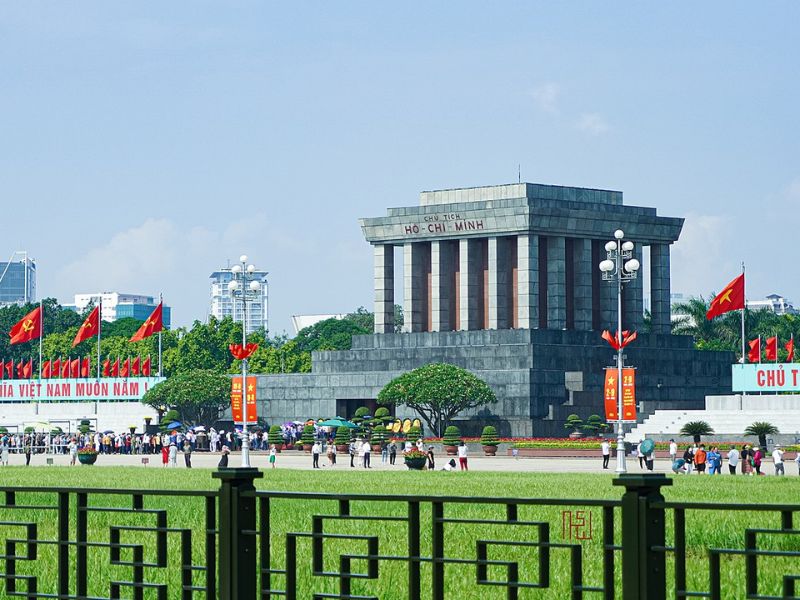 Quảng trường Ba Đình - Lăng Hồ chủ tịch
