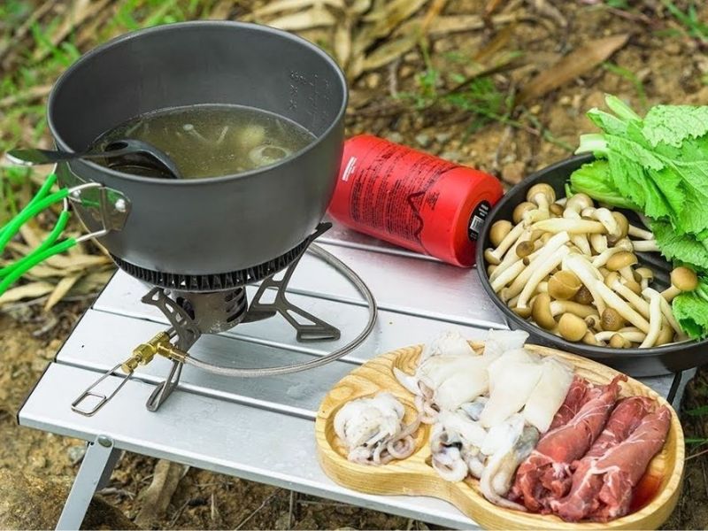 Những vật dụng khi đi cắm trại - Dụng cụ nấu nướng