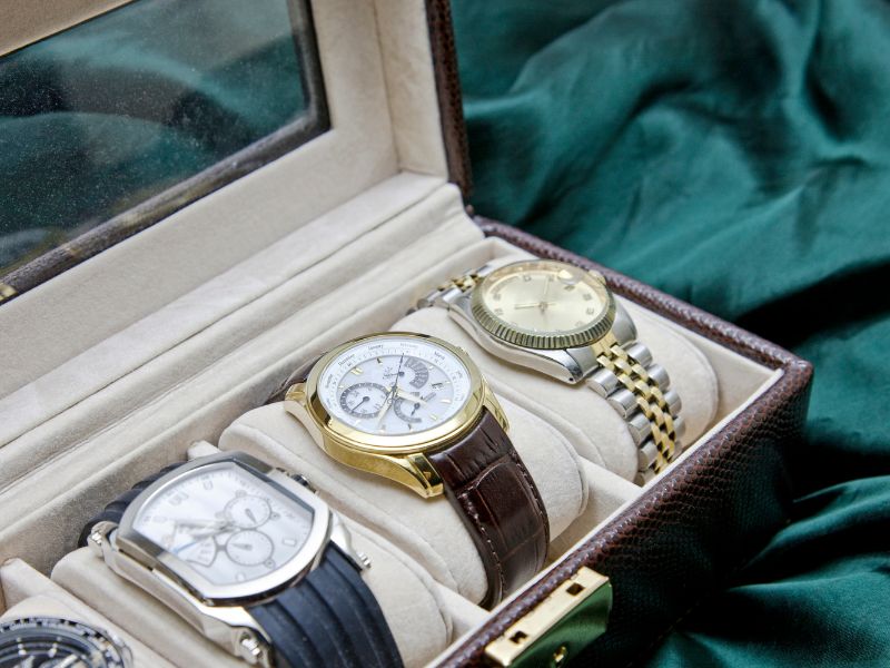 Đồng hồ - món quà thời trang và sang trọng