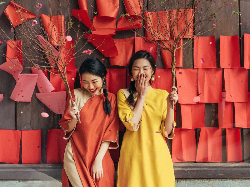 Top 10 kiểu áo dài Tết siêu đẹp cho dịp năm mới 2024